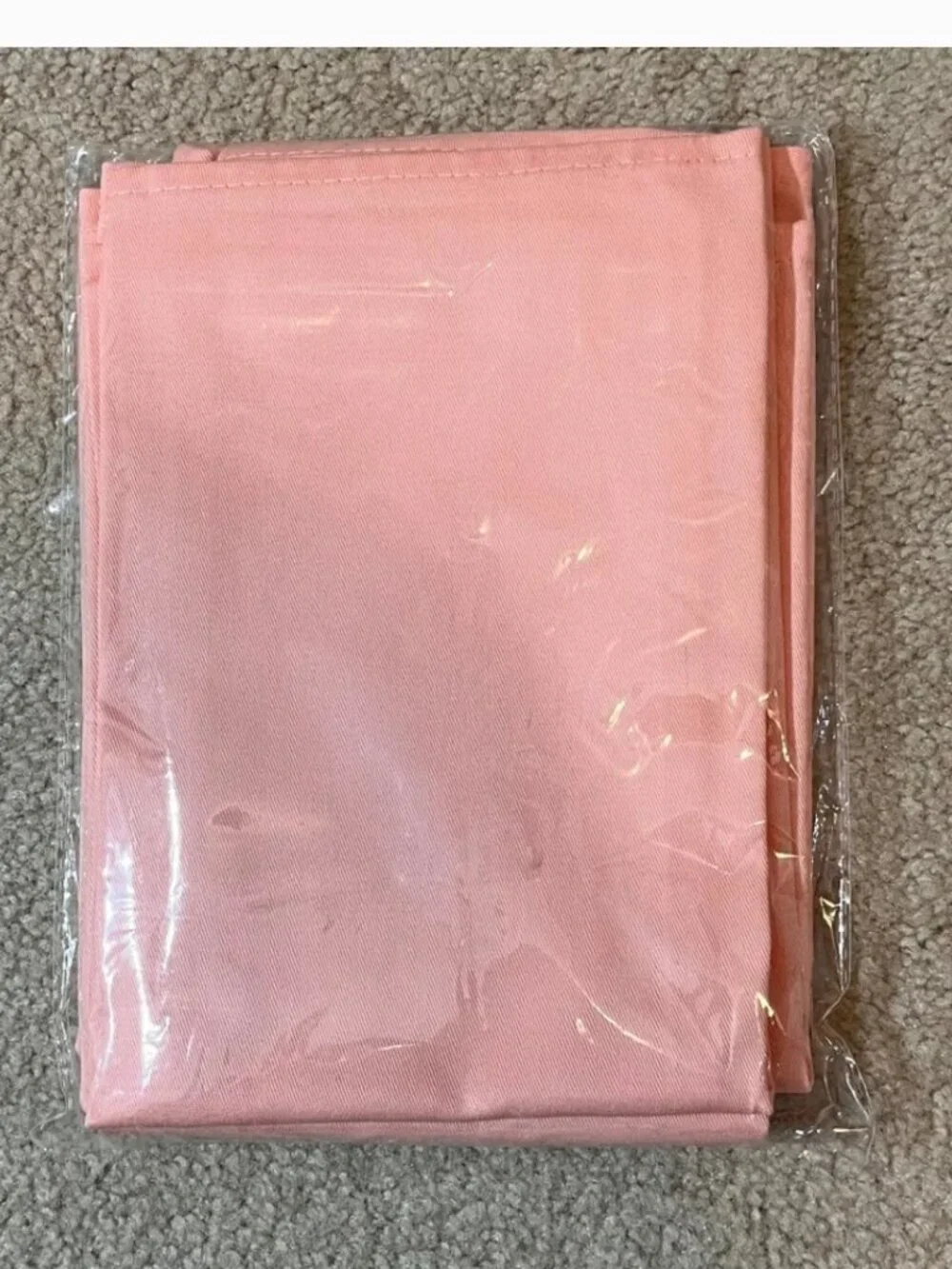 NEW set of 4 peach linen napkins 100% cotton